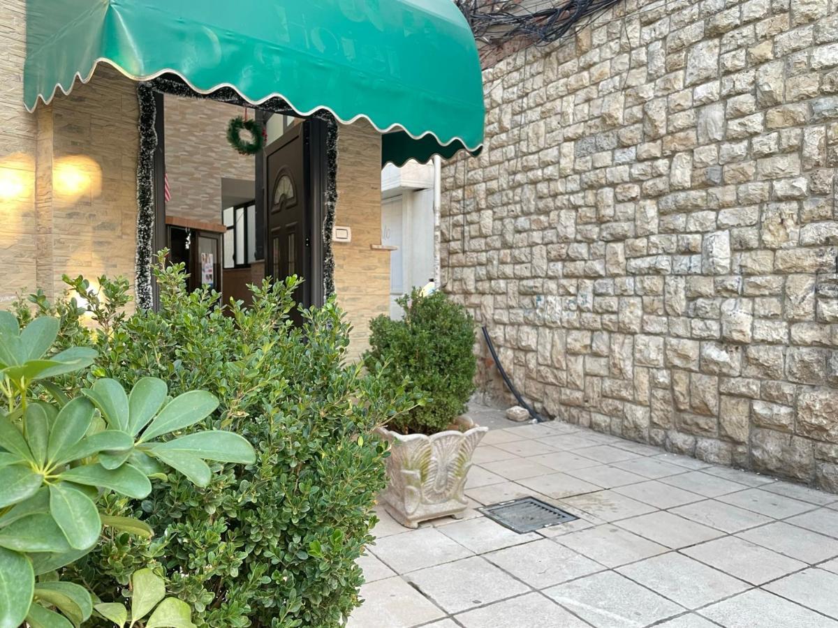 Tirana Inn Hotel Zewnętrze zdjęcie
