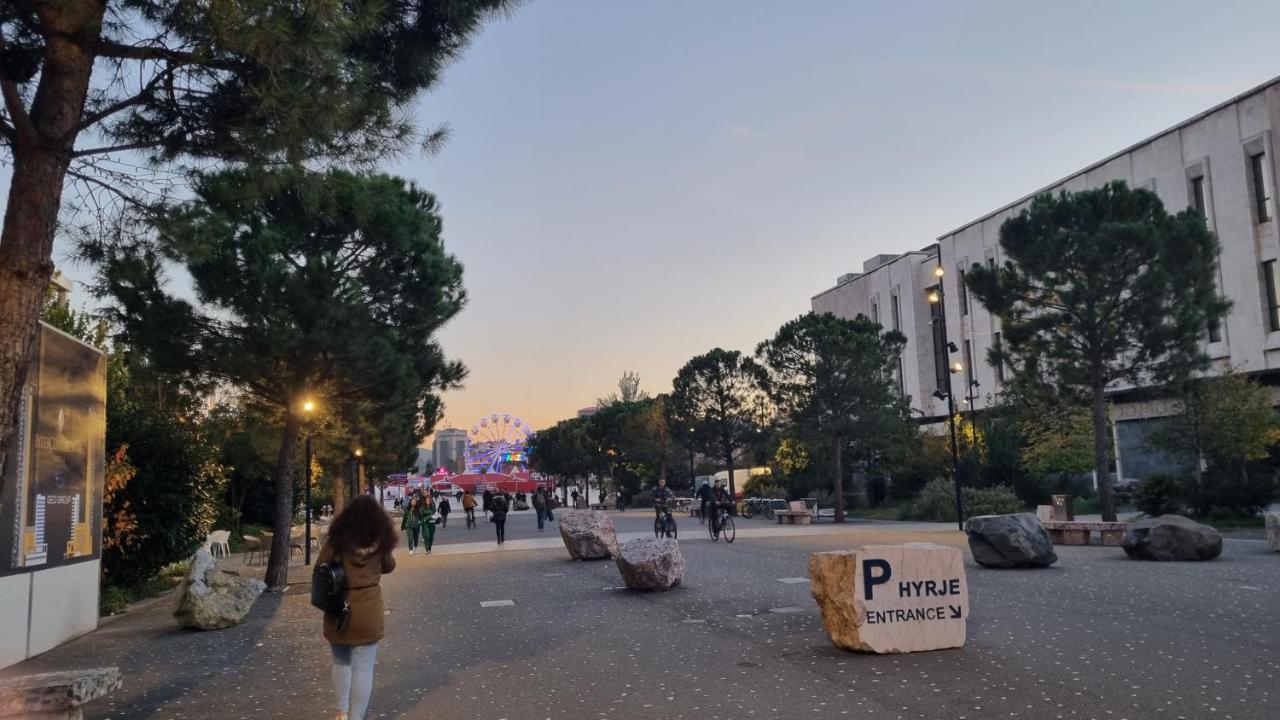 Tirana Inn Hotel Zewnętrze zdjęcie