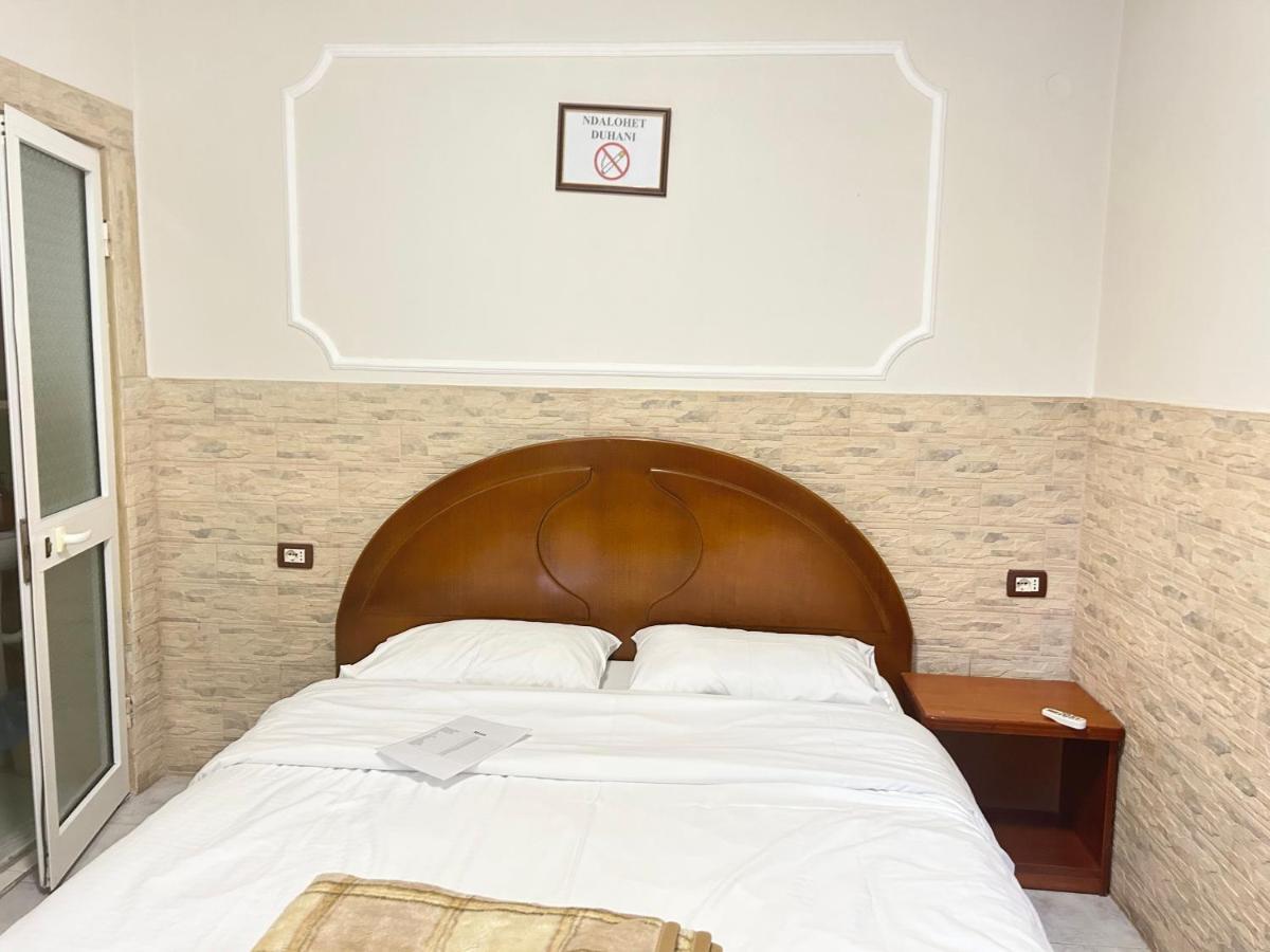 Tirana Inn Hotel Pokój zdjęcie